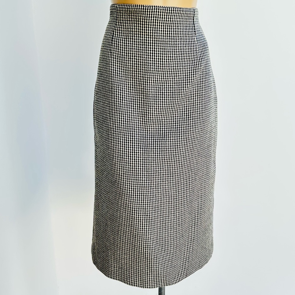 MaxMara Vintage Black and White Wool Pencil Skirt